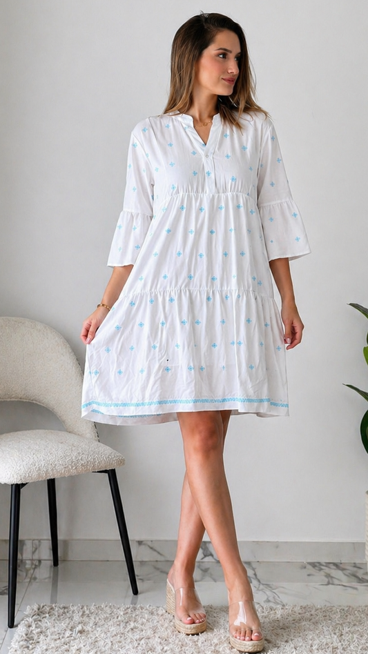 Robe lin brodé
