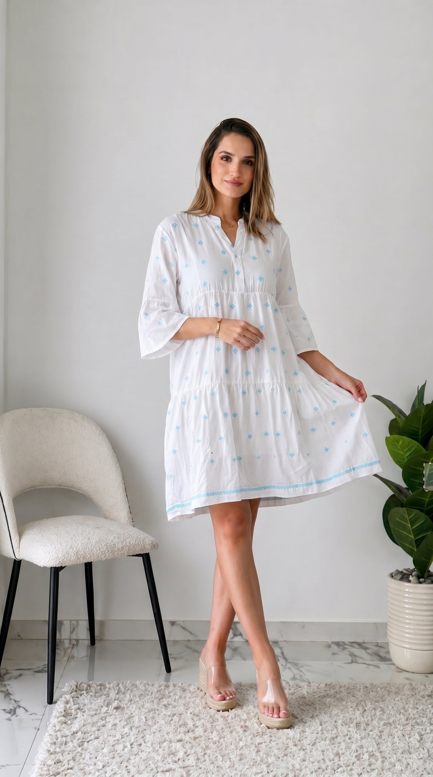 Robe lin brodé
